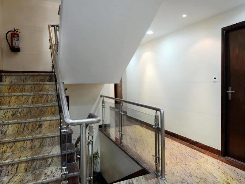 Golden Apple Boutique Hotel Kolkata Exterior photo