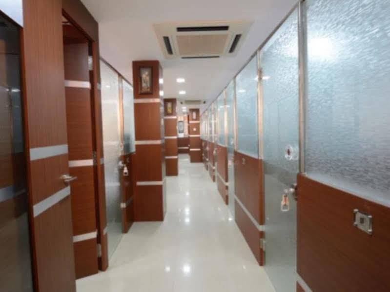 Golden Apple Boutique Hotel Kolkata Exterior photo